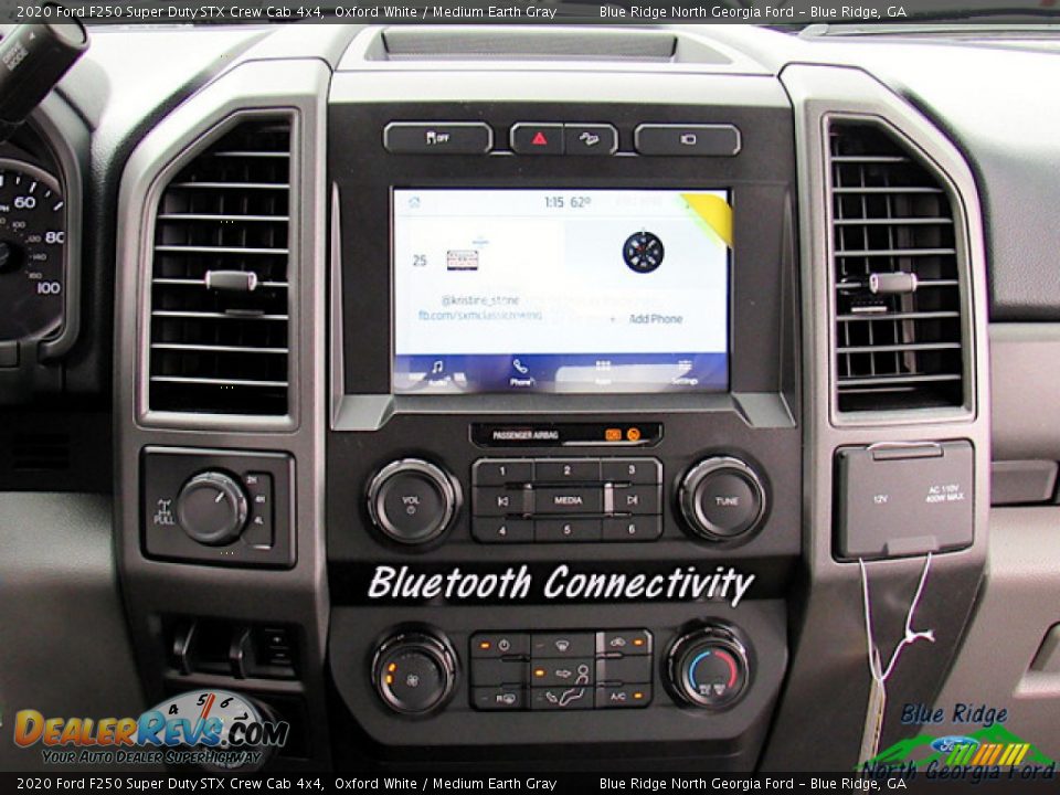 2020 Ford F250 Super Duty STX Crew Cab 4x4 Oxford White / Medium Earth Gray Photo #18