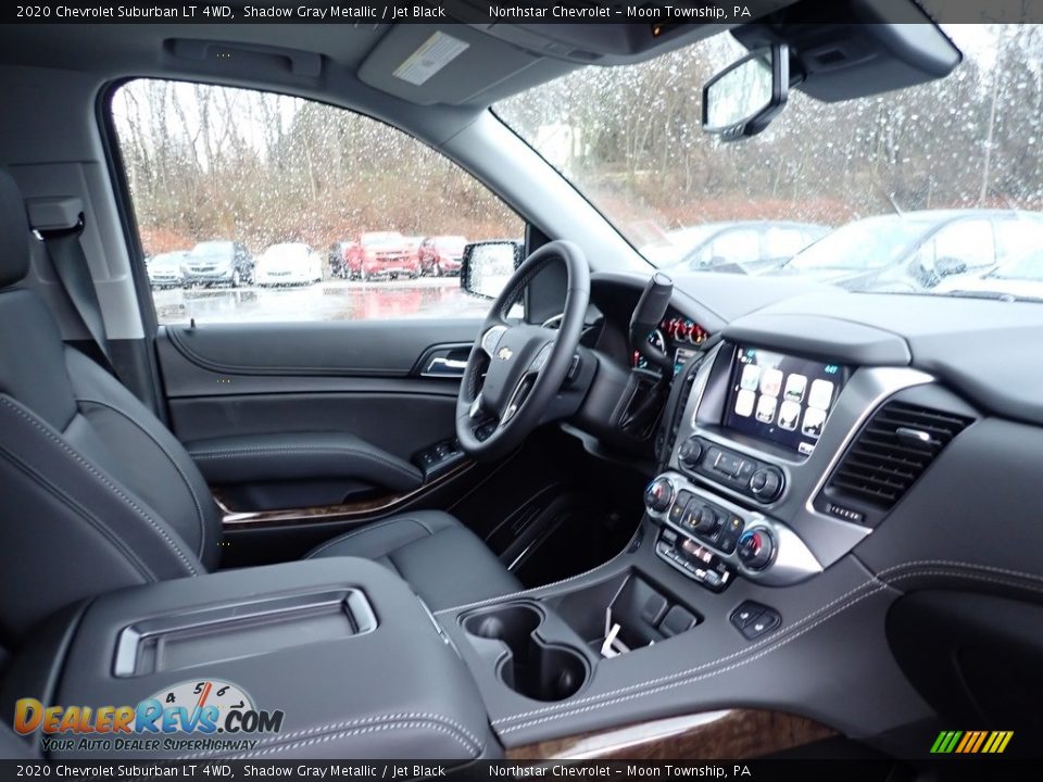 Dashboard of 2020 Chevrolet Suburban LT 4WD Photo #11