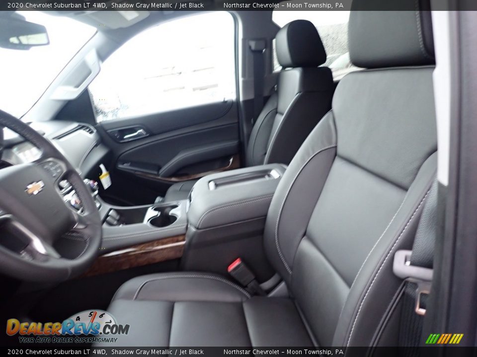 Front Seat of 2020 Chevrolet Suburban LT 4WD Photo #17