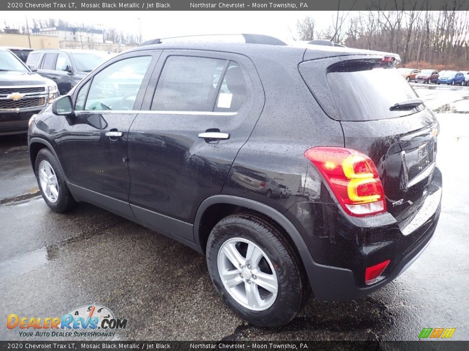 2020 Chevrolet Trax LT Mosaic Black Metallic / Jet Black Photo #3