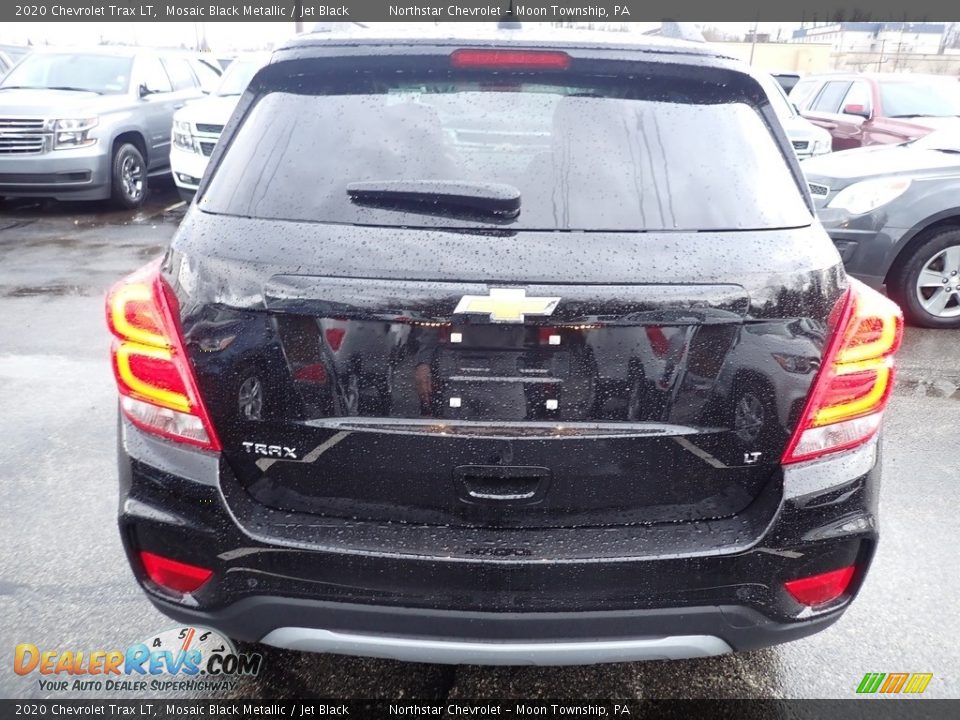 2020 Chevrolet Trax LT Mosaic Black Metallic / Jet Black Photo #4