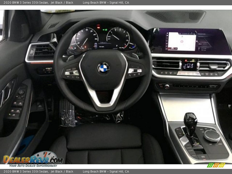 Dashboard of 2020 BMW 3 Series 330i Sedan Photo #4