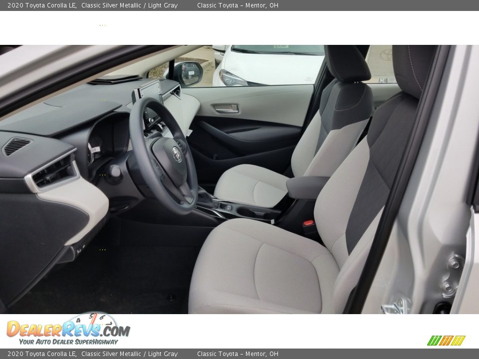 2020 Toyota Corolla LE Classic Silver Metallic / Light Gray Photo #2