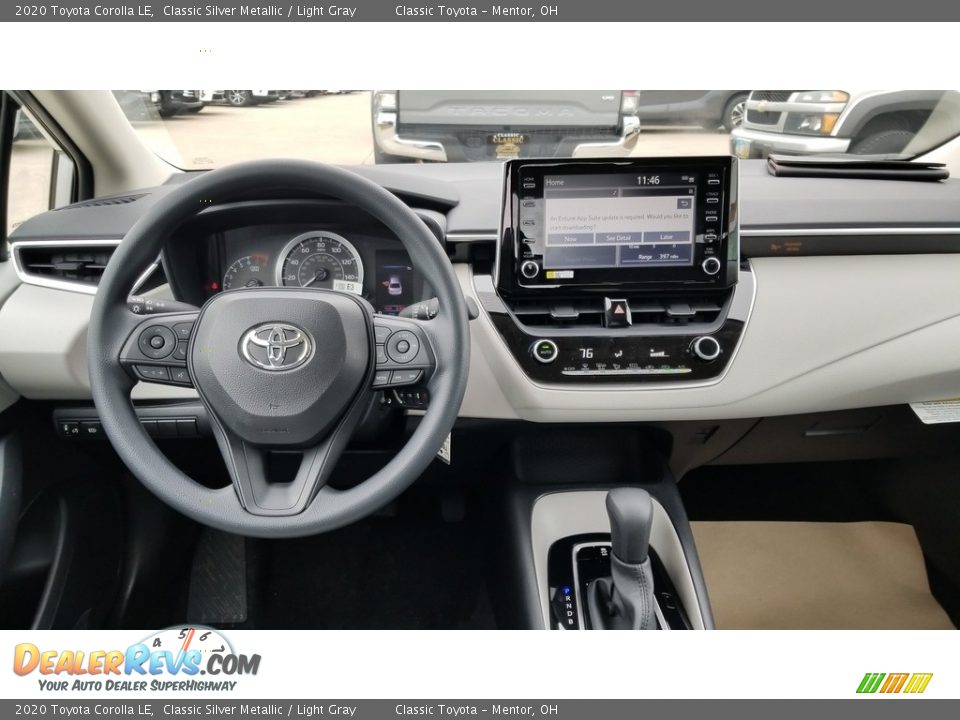 2020 Toyota Corolla LE Classic Silver Metallic / Light Gray Photo #4