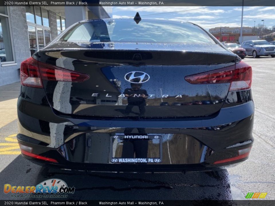 2020 Hyundai Elantra SEL Phantom Black / Black Photo #4