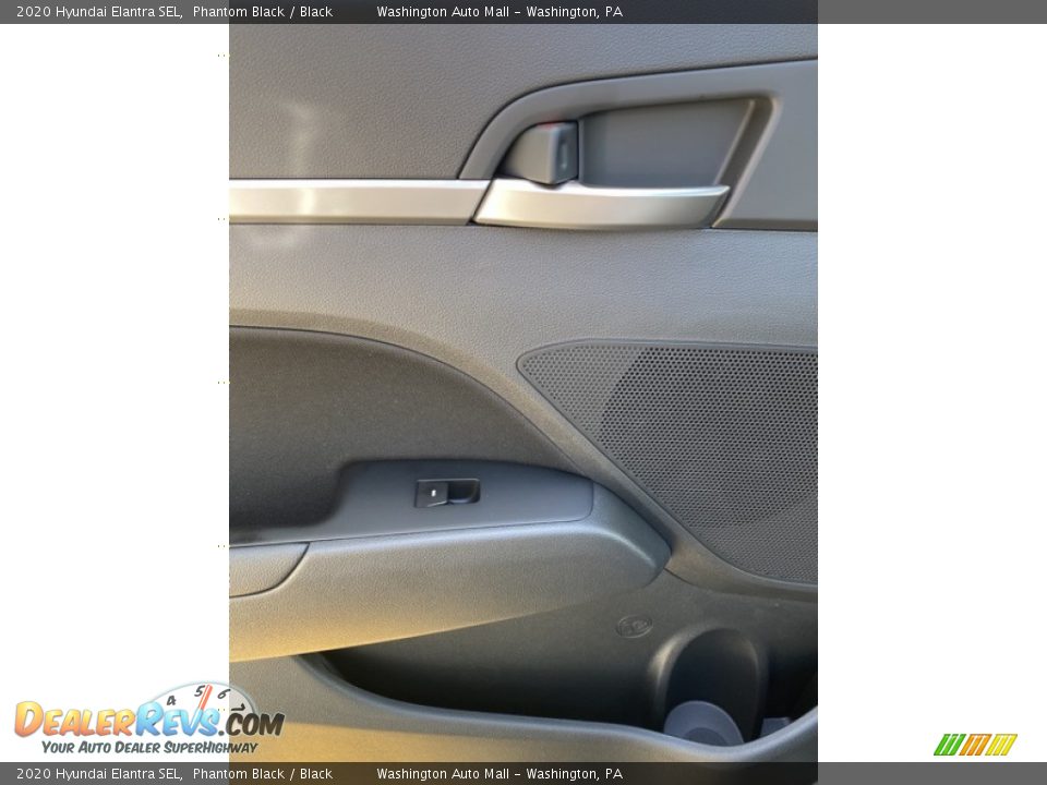 2020 Hyundai Elantra SEL Phantom Black / Black Photo #17