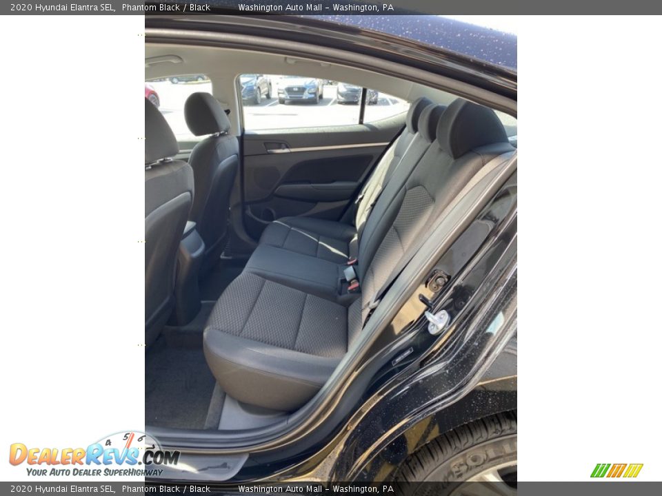 2020 Hyundai Elantra SEL Phantom Black / Black Photo #19