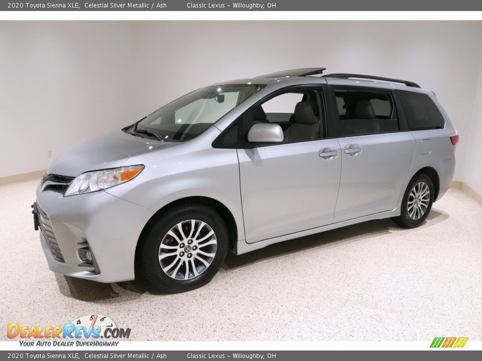 2020 Toyota Sienna XLE Celestial Silver Metallic / Ash Photo #3