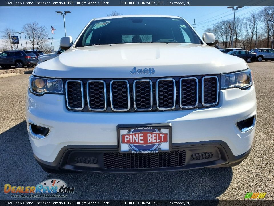 2020 Jeep Grand Cherokee Laredo E 4x4 Bright White / Black Photo #3