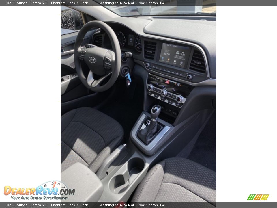 2020 Hyundai Elantra SEL Phantom Black / Black Photo #24