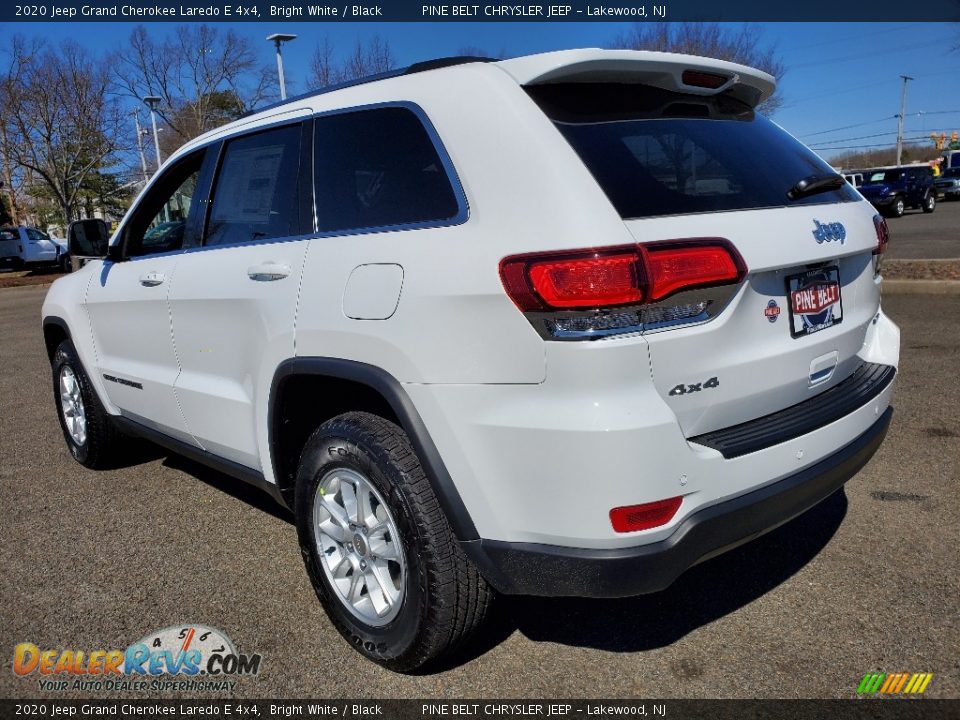 2020 Jeep Grand Cherokee Laredo E 4x4 Bright White / Black Photo #6