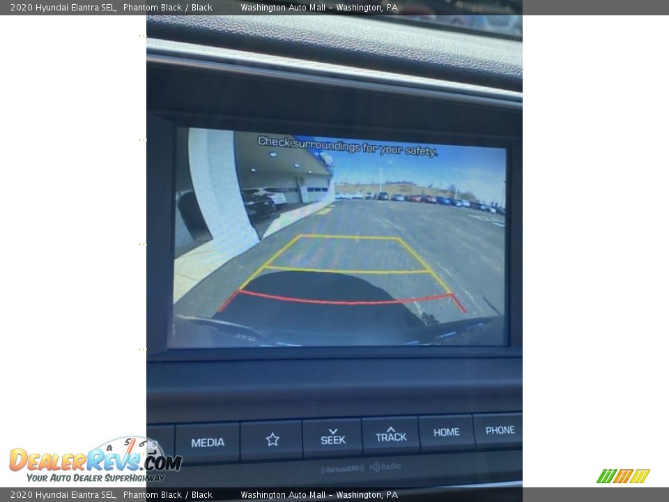2020 Hyundai Elantra SEL Phantom Black / Black Photo #28