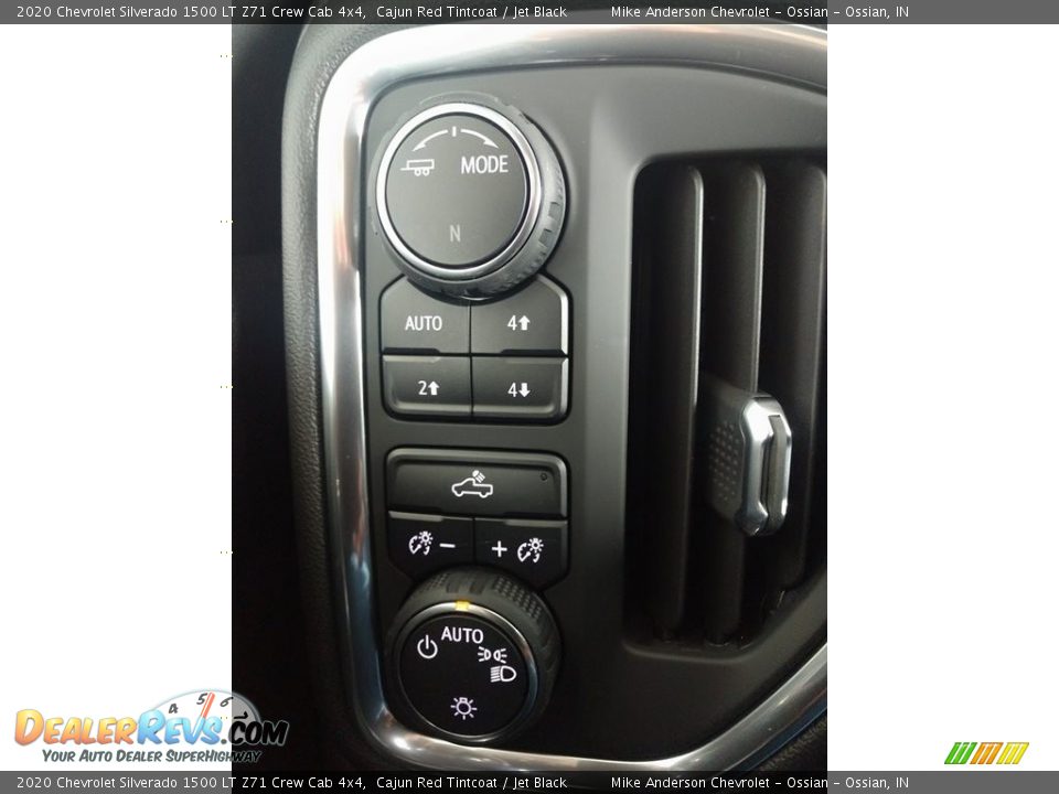 2020 Chevrolet Silverado 1500 LT Z71 Crew Cab 4x4 Cajun Red Tintcoat / Jet Black Photo #24