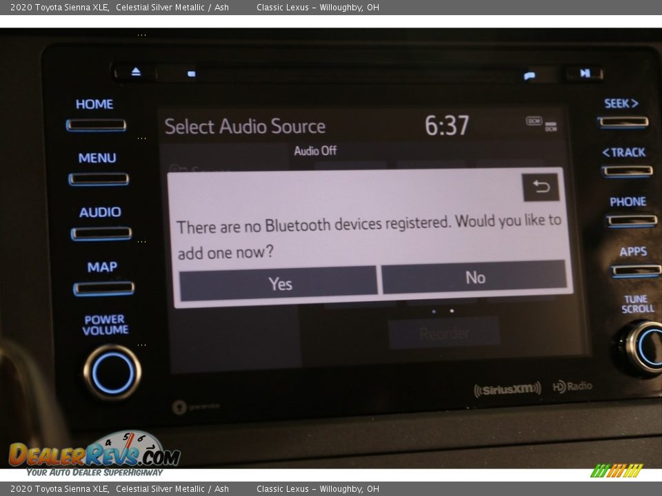 2020 Toyota Sienna XLE Celestial Silver Metallic / Ash Photo #17