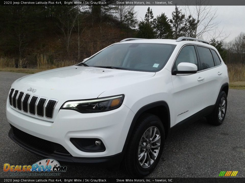 2020 Jeep Cherokee Latitude Plus 4x4 Bright White / Ski Gray/Black Photo #2