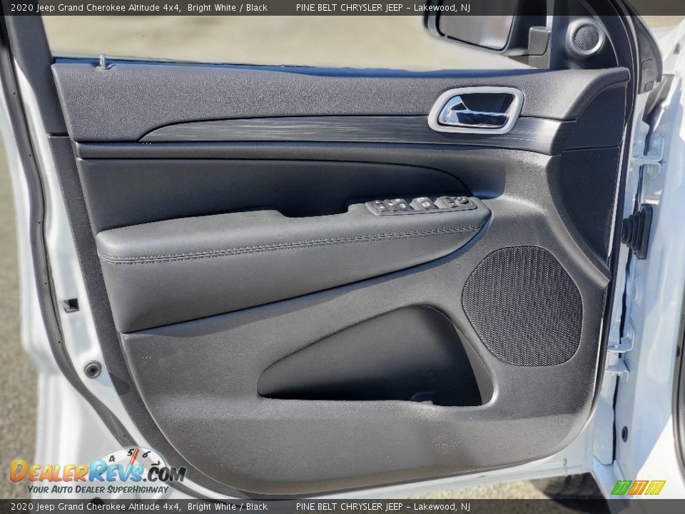 2020 Jeep Grand Cherokee Altitude 4x4 Bright White / Black Photo #11