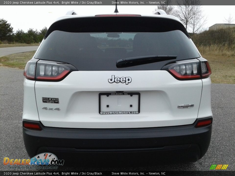 2020 Jeep Cherokee Latitude Plus 4x4 Bright White / Ski Gray/Black Photo #7