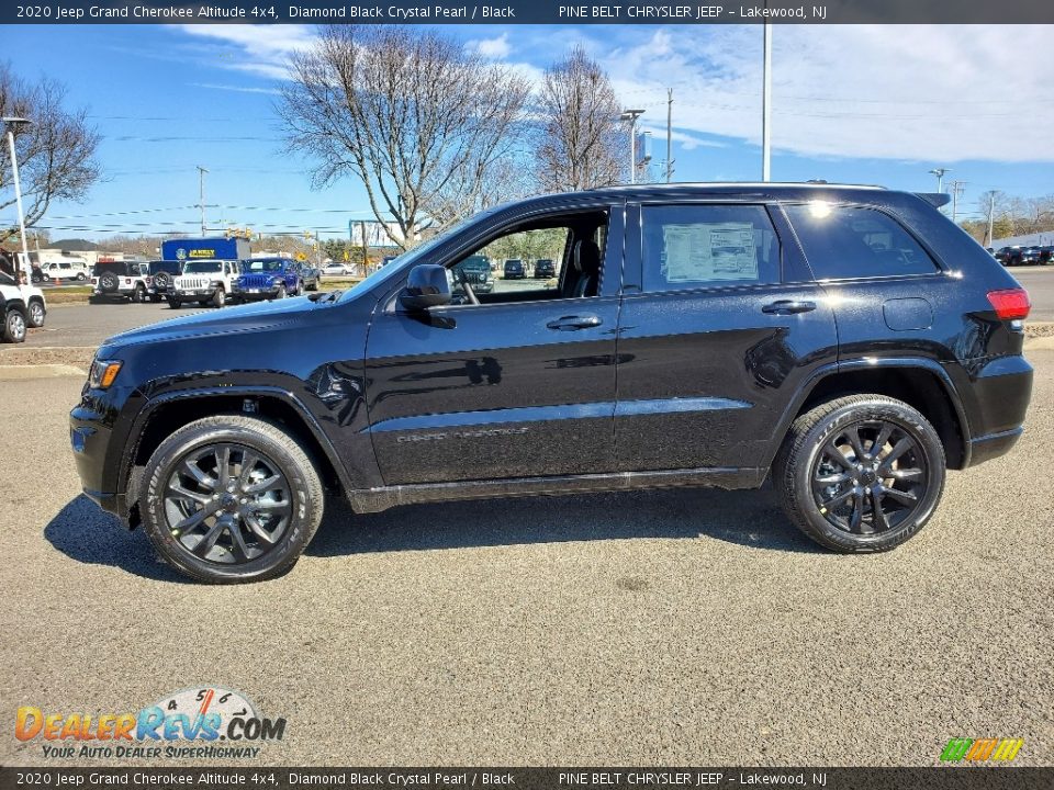 2020 Jeep Grand Cherokee Altitude 4x4 Diamond Black Crystal Pearl / Black Photo #4