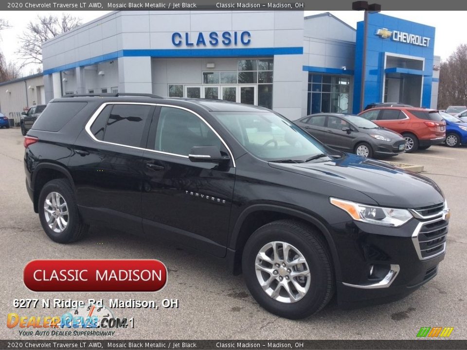 2020 Chevrolet Traverse LT AWD Mosaic Black Metallic / Jet Black Photo #1