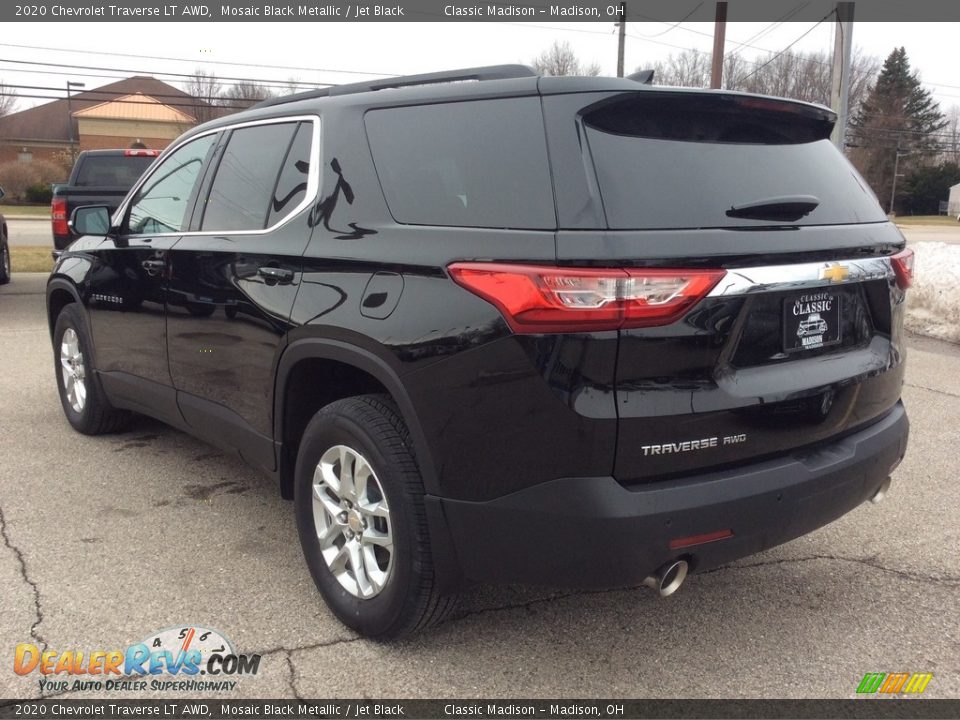 2020 Chevrolet Traverse LT AWD Mosaic Black Metallic / Jet Black Photo #7