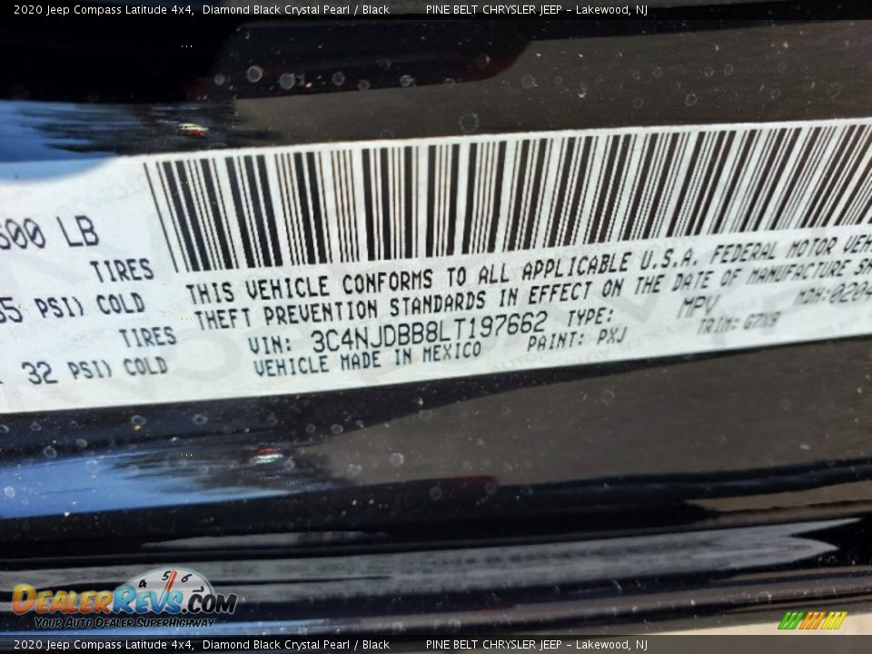 2020 Jeep Compass Latitude 4x4 Diamond Black Crystal Pearl / Black Photo #12