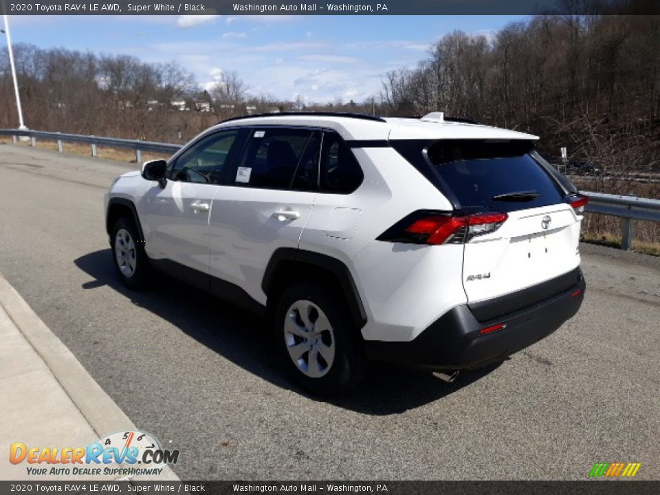 2020 Toyota RAV4 LE AWD Super White / Black Photo #2