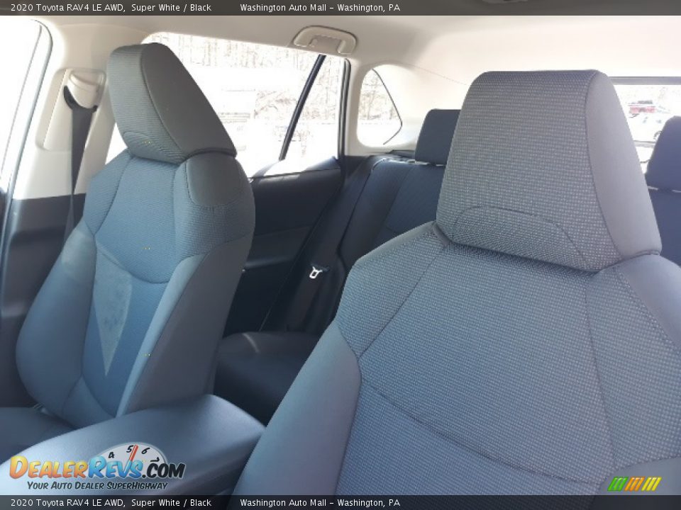 2020 Toyota RAV4 LE AWD Super White / Black Photo #21