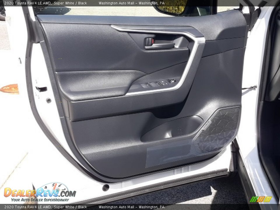2020 Toyota RAV4 LE AWD Super White / Black Photo #23