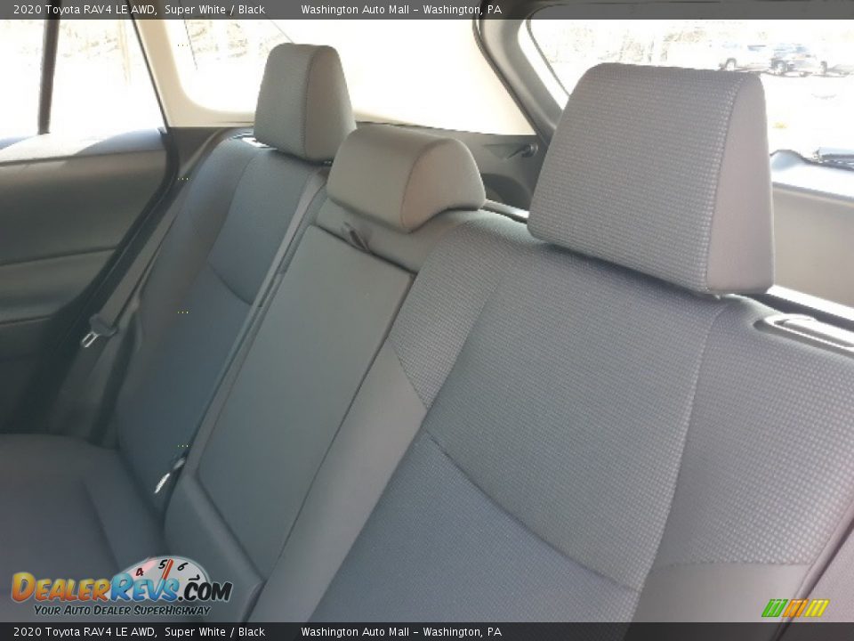 2020 Toyota RAV4 LE AWD Super White / Black Photo #27