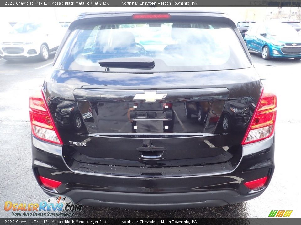 2020 Chevrolet Trax LS Mosaic Black Metallic / Jet Black Photo #4