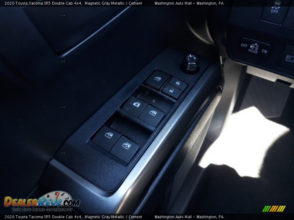 2020 Toyota Tacoma SR5 Double Cab 4x4 Magnetic Gray Metallic / Cement Photo #8