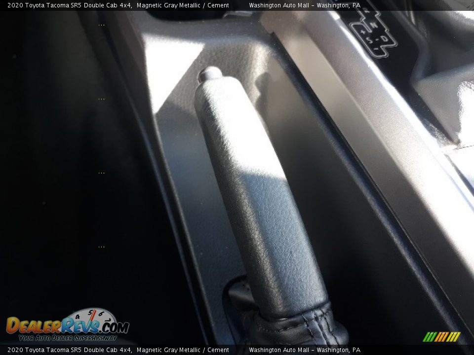 2020 Toyota Tacoma SR5 Double Cab 4x4 Magnetic Gray Metallic / Cement Photo #18