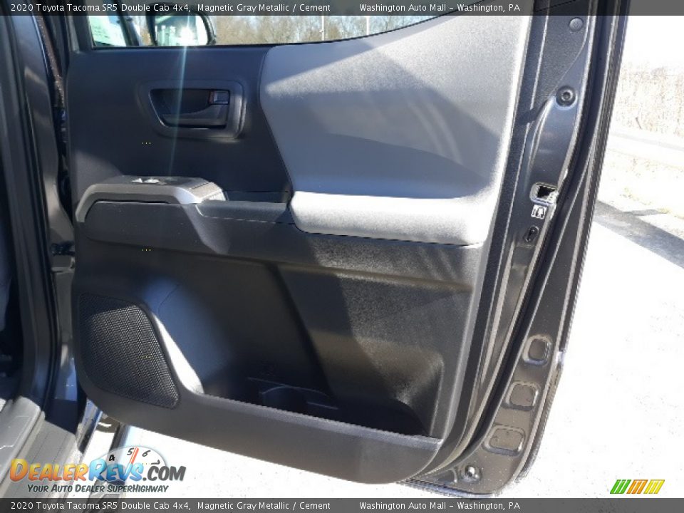 2020 Toyota Tacoma SR5 Double Cab 4x4 Magnetic Gray Metallic / Cement Photo #36
