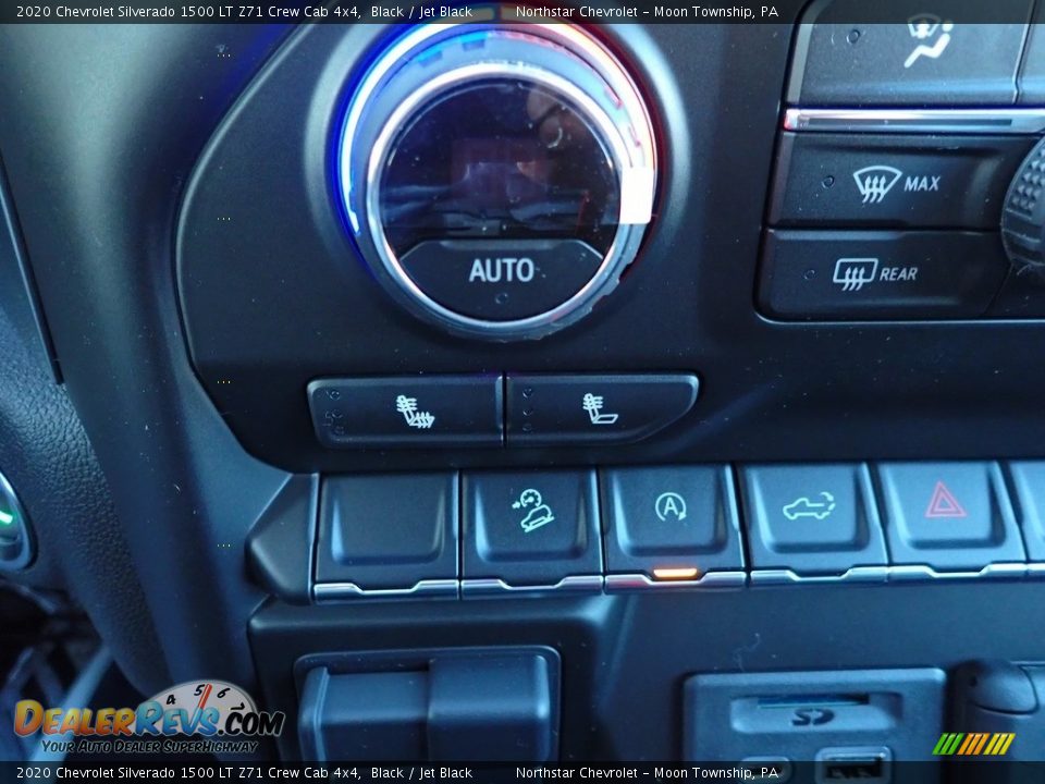 2020 Chevrolet Silverado 1500 LT Z71 Crew Cab 4x4 Black / Jet Black Photo #17