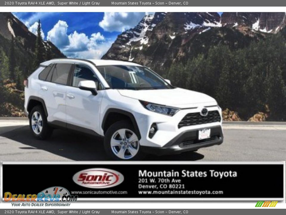 2020 Toyota RAV4 XLE AWD Super White / Light Gray Photo #1