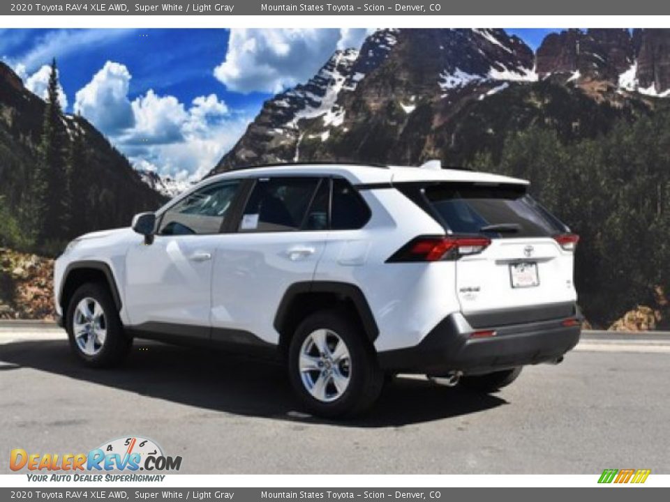 2020 Toyota RAV4 XLE AWD Super White / Light Gray Photo #3