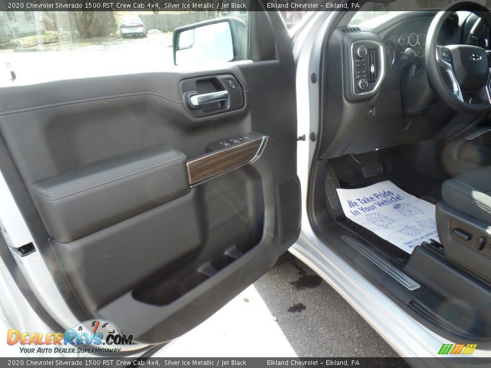 2020 Chevrolet Silverado 1500 RST Crew Cab 4x4 Silver Ice Metallic / Jet Black Photo #15