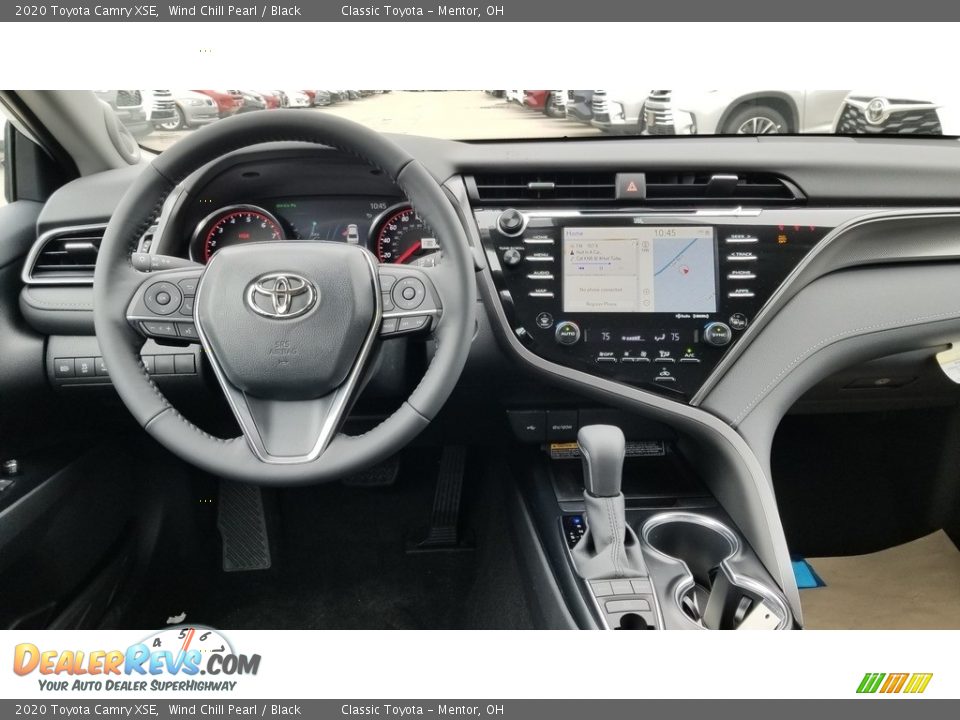 2020 Toyota Camry XSE Wind Chill Pearl / Black Photo #4