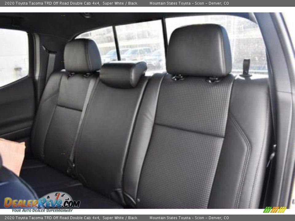 2020 Toyota Tacoma TRD Off Road Double Cab 4x4 Super White / Black Photo #10