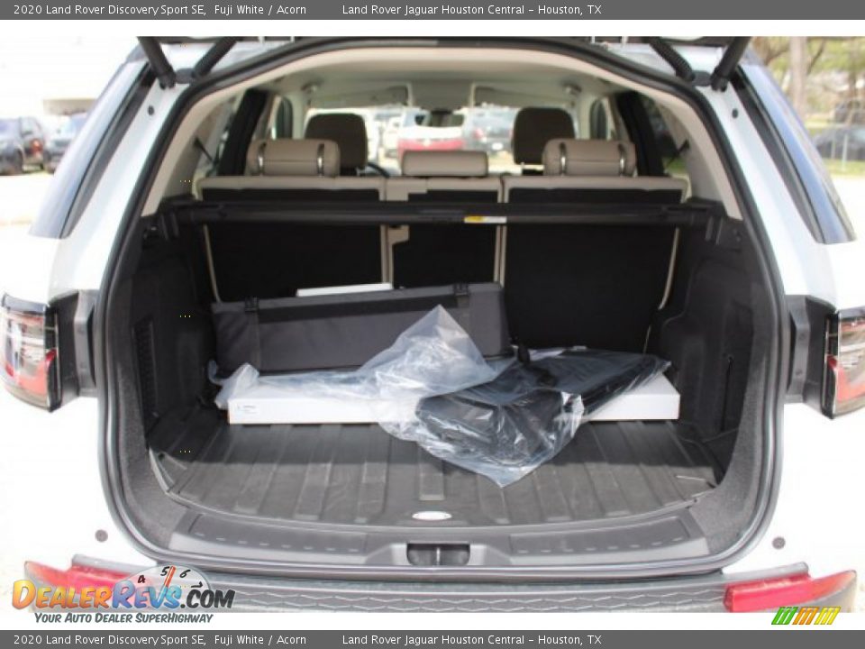 2020 Land Rover Discovery Sport SE Fuji White / Acorn Photo #25