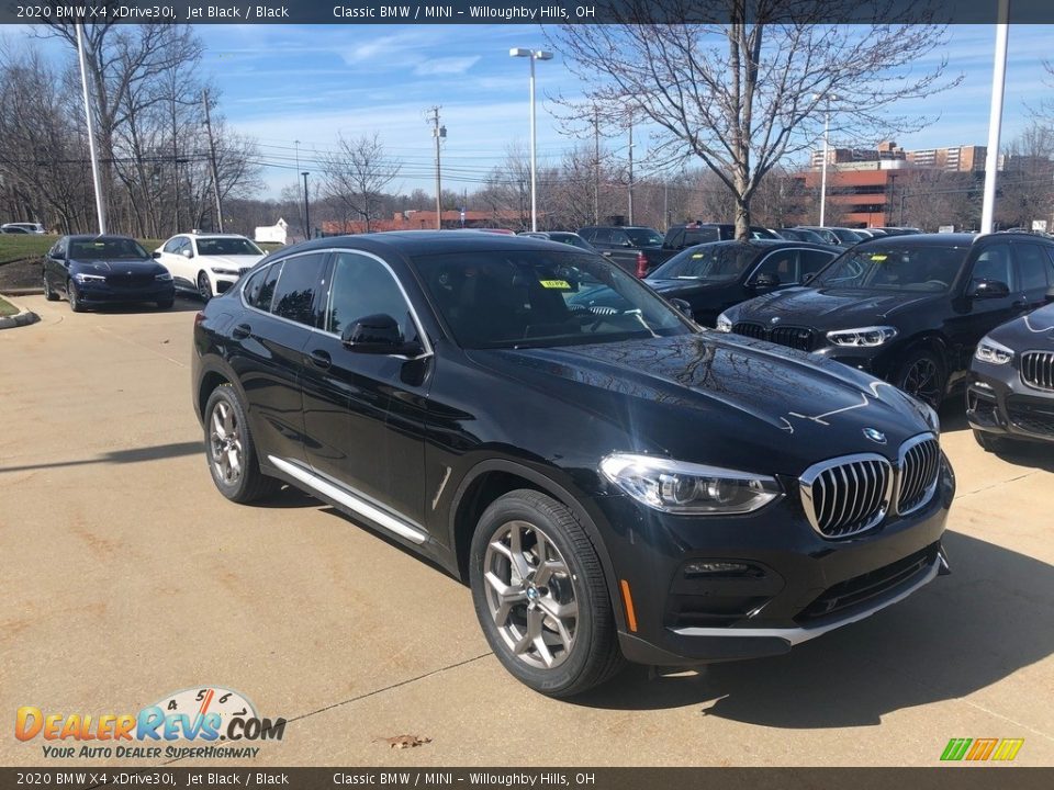 2020 BMW X4 xDrive30i Jet Black / Black Photo #1