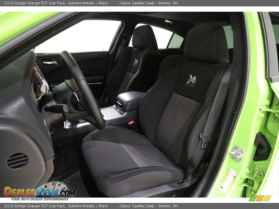 Front Seat of 2019 Dodge Charger R/T Scat Pack Photo #6