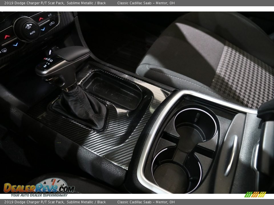 2019 Dodge Charger R/T Scat Pack Shifter Photo #20