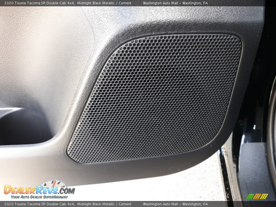2020 Toyota Tacoma SR Double Cab 4x4 Midnight Black Metallic / Cement Photo #32