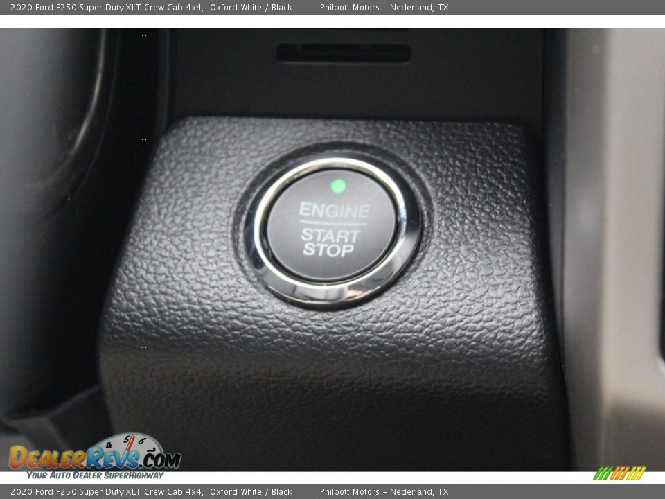 2020 Ford F250 Super Duty XLT Crew Cab 4x4 Oxford White / Black Photo #17