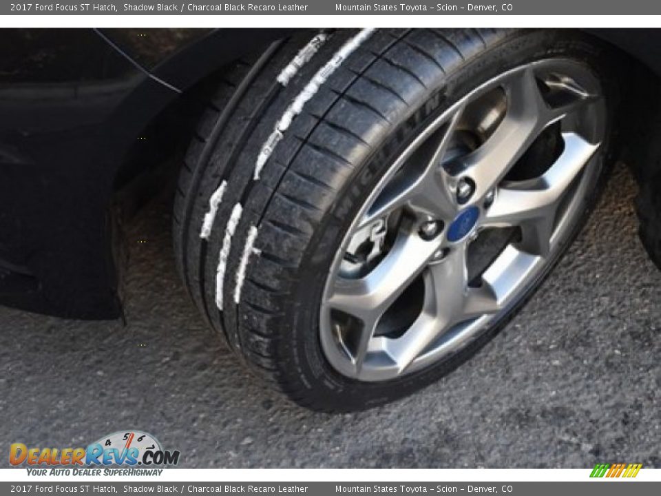 2017 Ford Focus ST Hatch Shadow Black / Charcoal Black Recaro Leather Photo #28