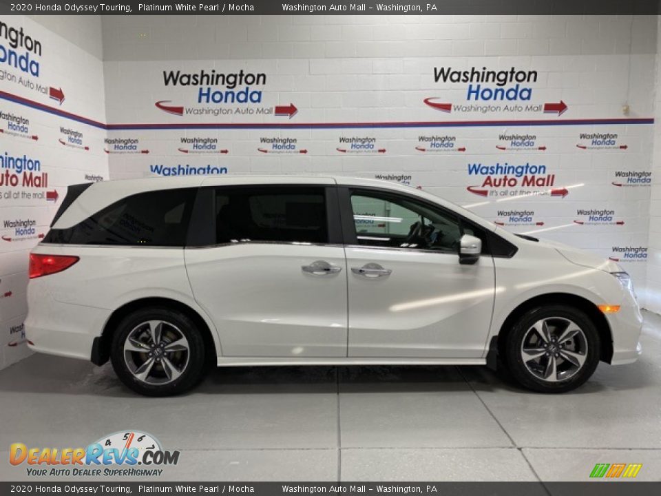 2020 Honda Odyssey Touring Platinum White Pearl / Mocha Photo #1