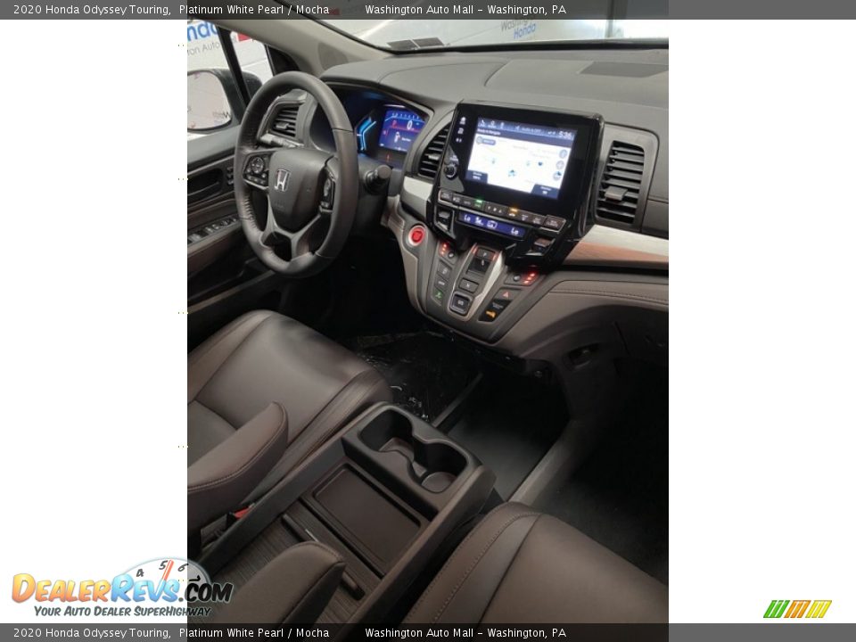 2020 Honda Odyssey Touring Platinum White Pearl / Mocha Photo #29