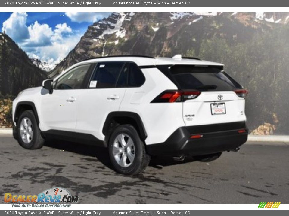 2020 Toyota RAV4 XLE AWD Super White / Light Gray Photo #3