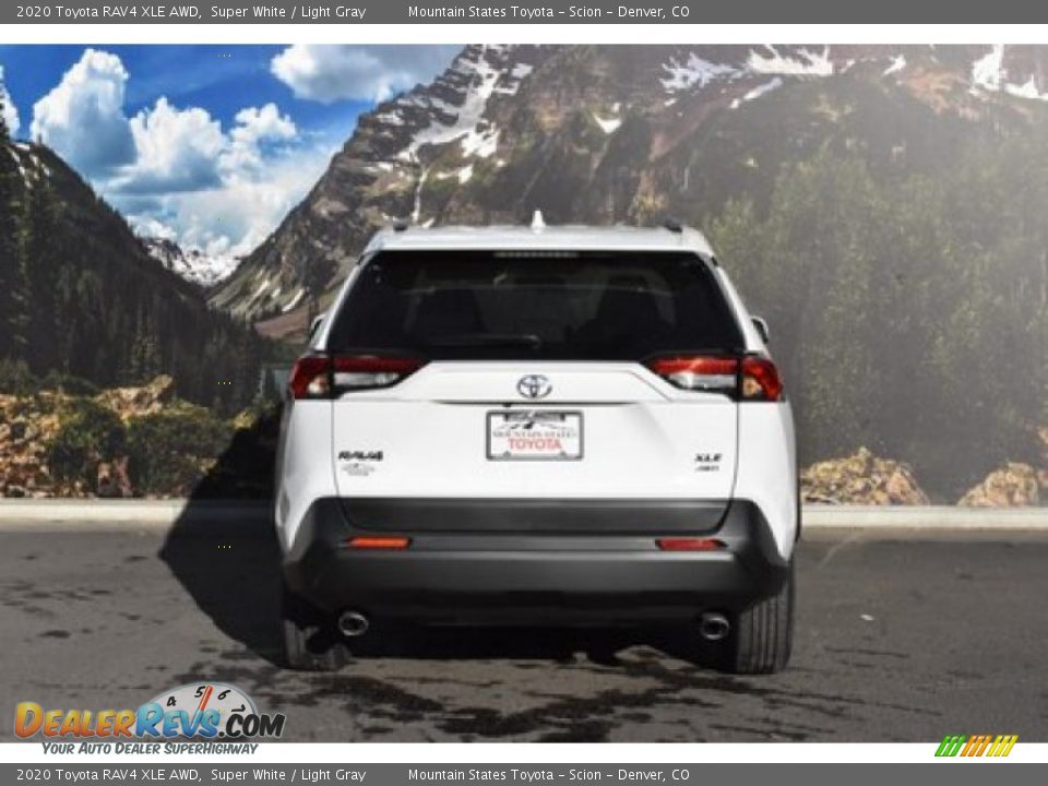 2020 Toyota RAV4 XLE AWD Super White / Light Gray Photo #4